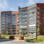 Apartamento Eco-apartment & Balcony Near Mall Of Tripla,