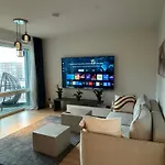 Eco-apartment & Balcony Near Mall Of Tripla, *