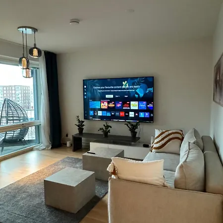 Eco-apartment & Balcony Near Mall Of Tripla, *