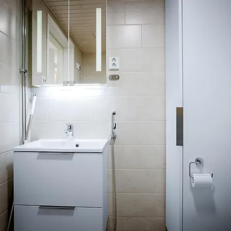 Eco-apartment & Balcony Near Mall Of Tripla, アパート *