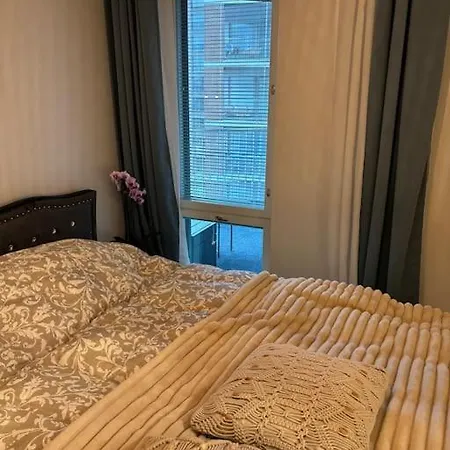 Eco-apartment & Balcony Near Mall Of Tripla, Apartman *