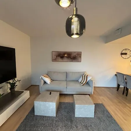 Apartman Eco-apartment & Balcony Near Mall Of Tripla, *