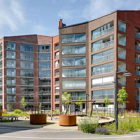 아파트 Eco-apartment & Balcony Near Mall Of Tripla,