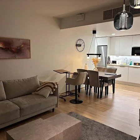 Apartman Eco-apartment & Balcony Near Mall Of Tripla, Helsinki