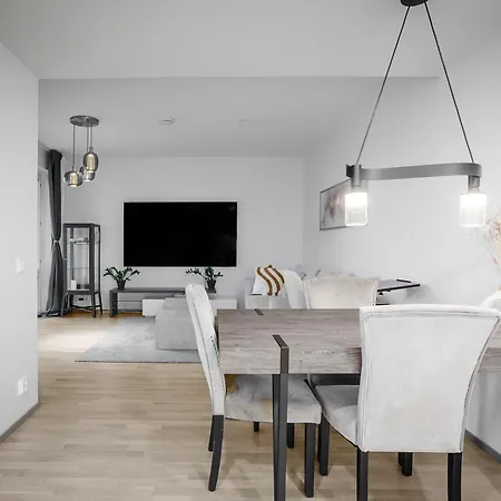 Apartman Eco-apartment & Balcony Near Mall Of Tripla,